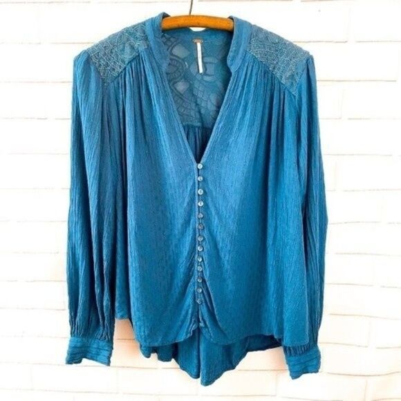 2 for $30 FREE PEOPLE Canyon Rose Pleasant Blouse - Picture 2 of 8